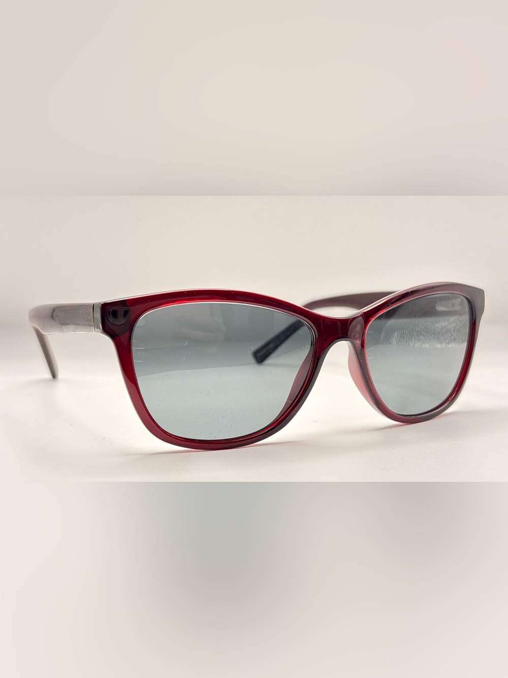 WP8104 Burgundy Oval Sunglasses Frames Only